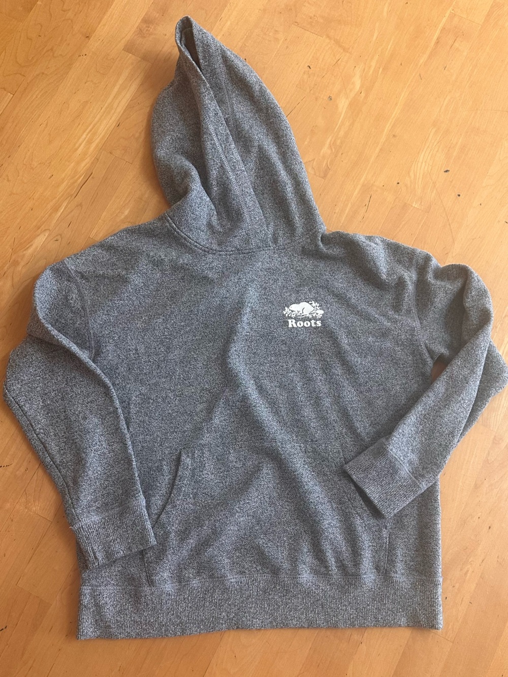 Roots Women’s Gray Original Hooded Sweatshirt with Logo and Pocket. S